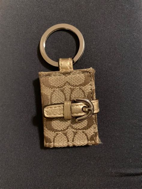 coach picture keychain.